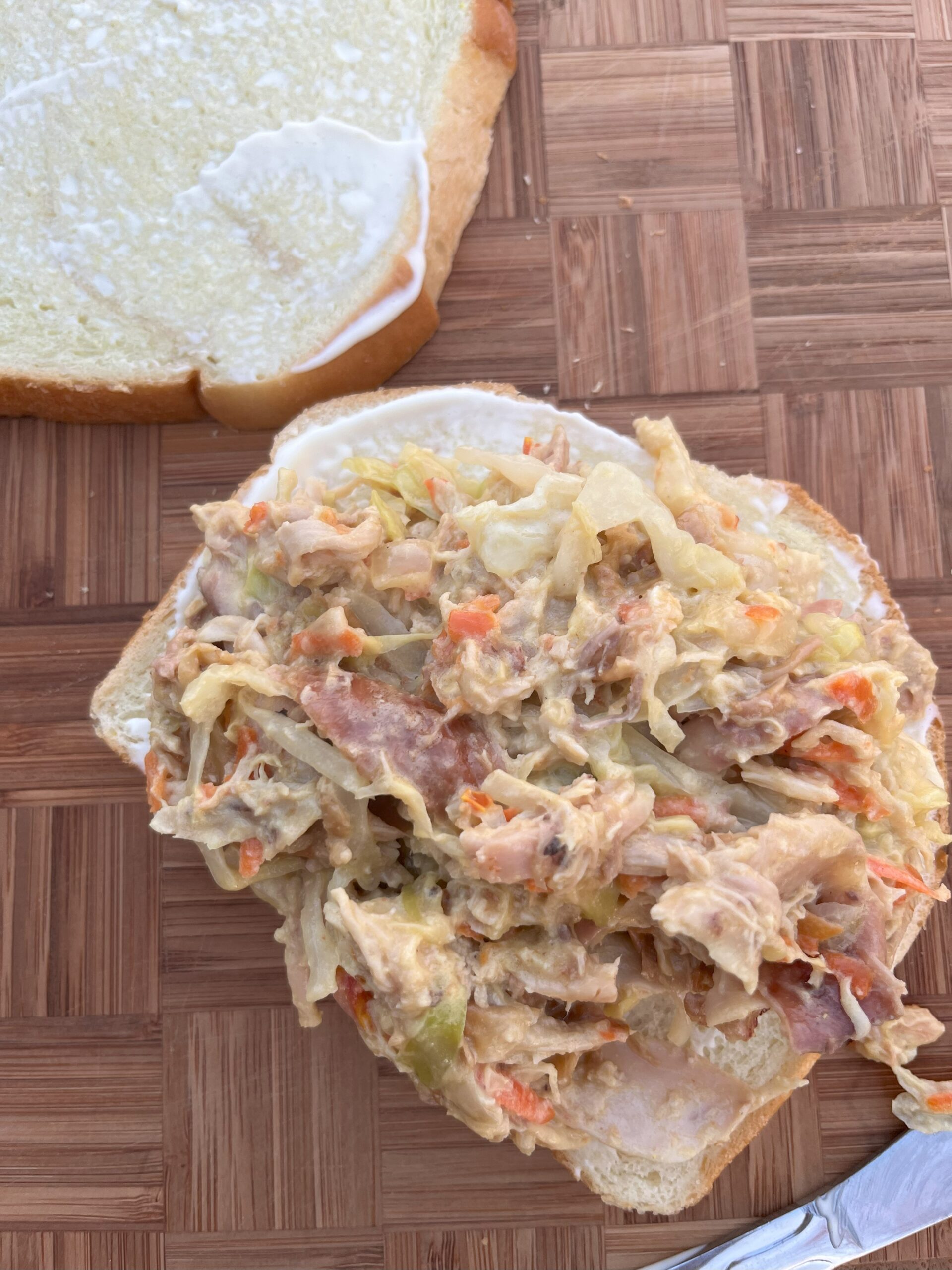 Simple Salvadoran chicken salad sandwiches (pan con pollo)